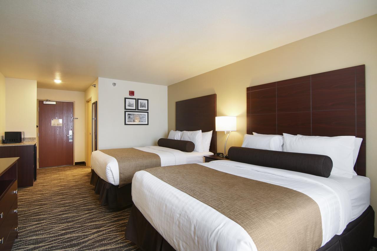 Cobblestone Inn & Suites - Menomonie/Uw-Stout Eksteriør bilde