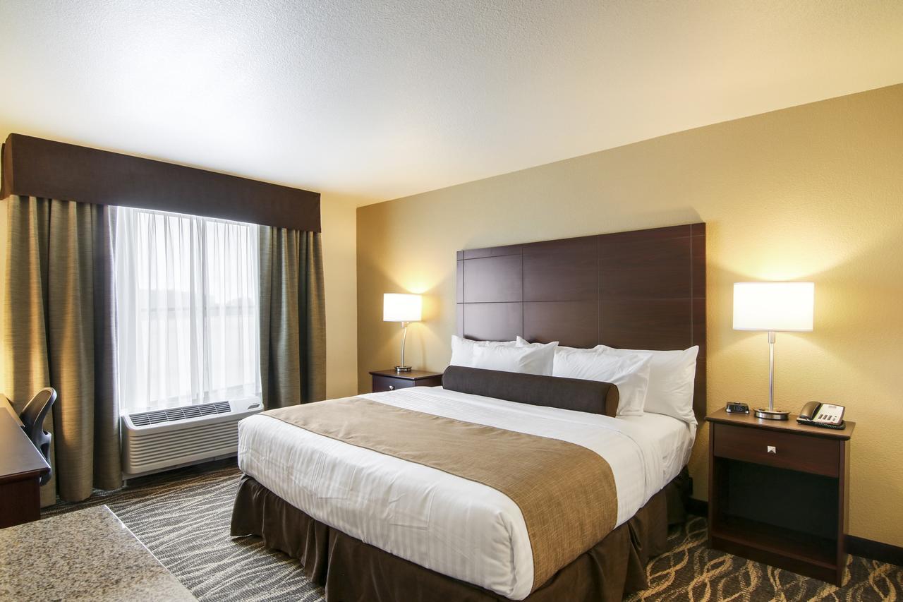 Cobblestone Inn & Suites - Menomonie/Uw-Stout Eksteriør bilde
