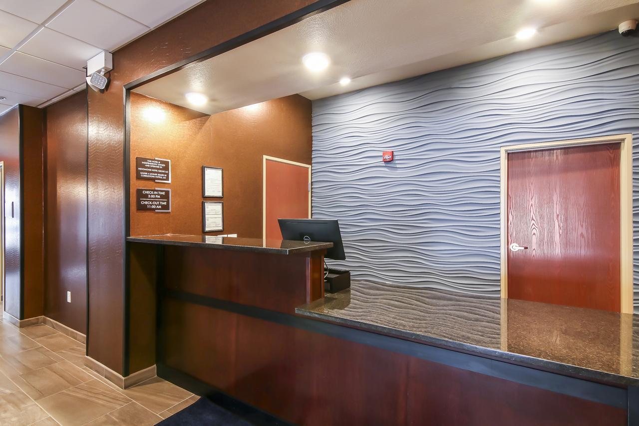 Cobblestone Inn & Suites - Menomonie/Uw-Stout Eksteriør bilde
